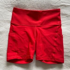 Interval stash 5” short